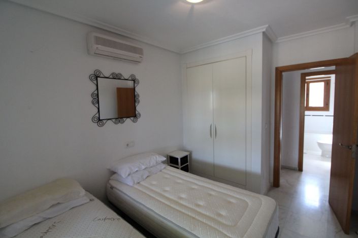 Image No.11-3 Bed Villa for sale