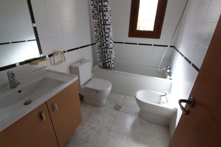 Image No.16-3 Bed Villa for sale