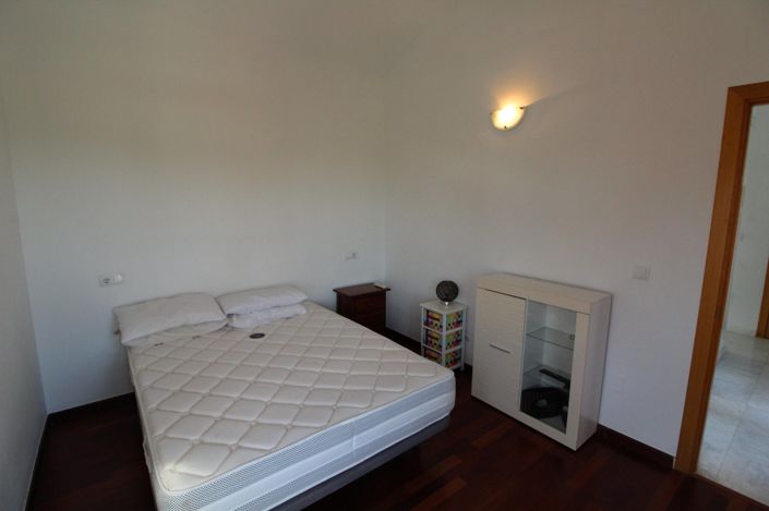 Image No.19-3 Bed Villa for sale