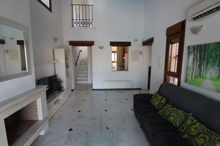 Image No.5-3 Bed Villa for sale