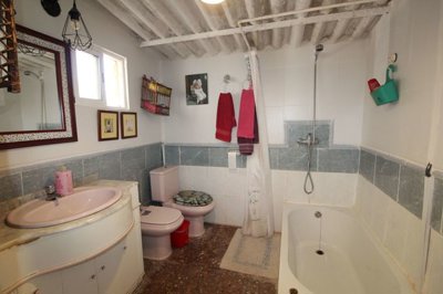 12678casadecamponearlamarina120925145909img17
