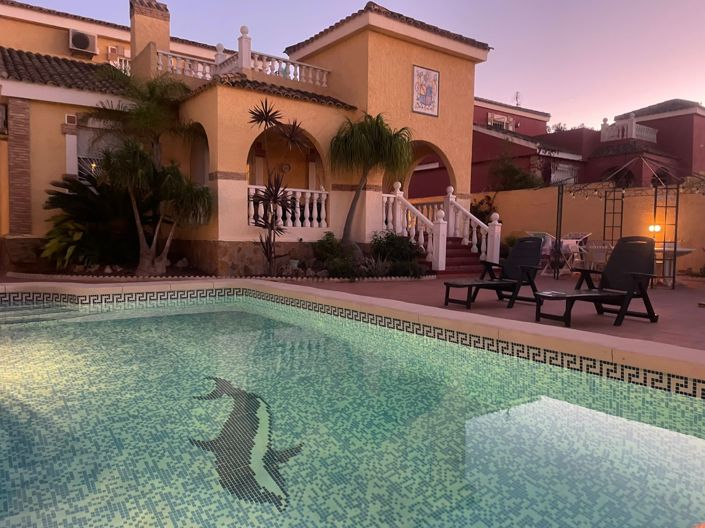 Image No.17-3 Bed Villa for sale