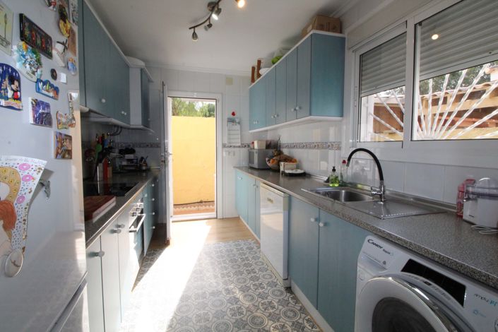 Image No.6-3 Bed Villa for sale