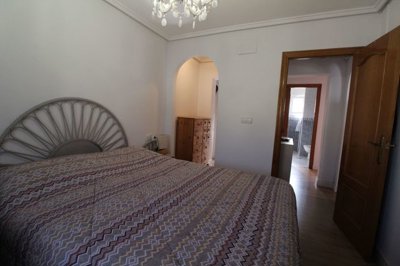 2953bedvillawithpool110324123624img8410