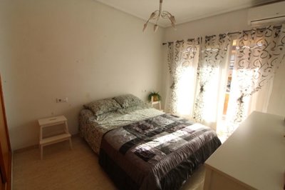 12975southfacingduplex241125153502img2211