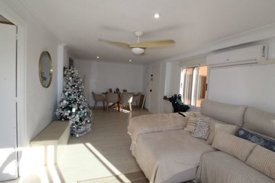 13140cozy3bedapartmentclosetothebeach15012612