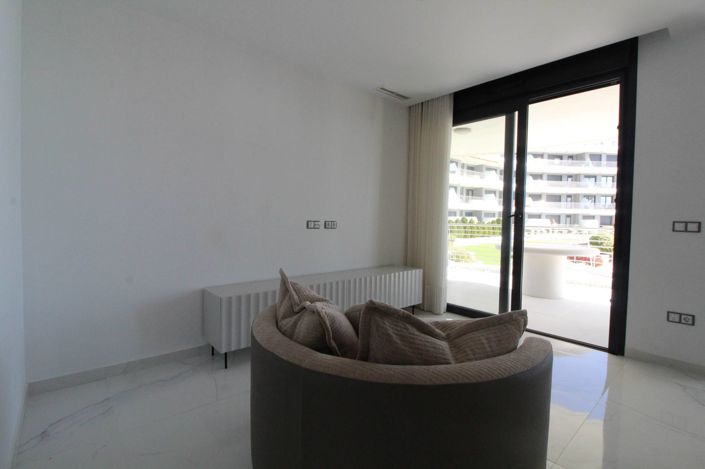 Image No.13-3 Bed Apartment for sale