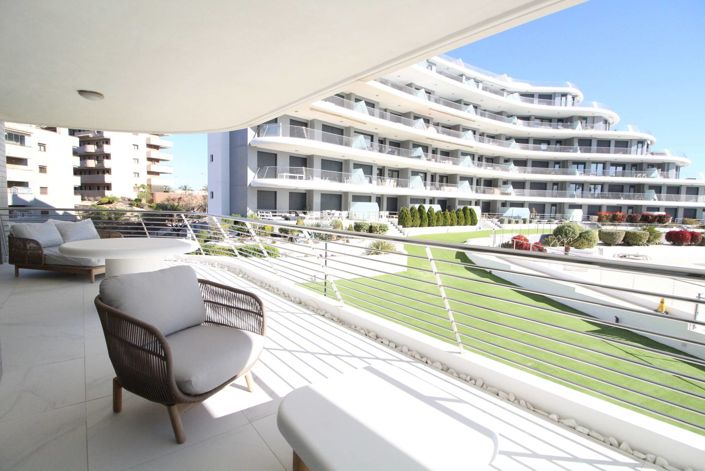 Image No.18-3 Bed Apartment for sale