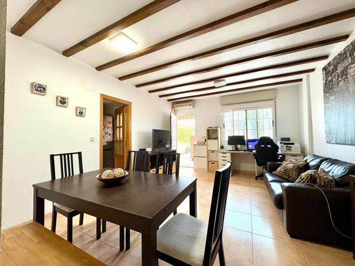 Image No.3-2 Bed Townhouse for sale