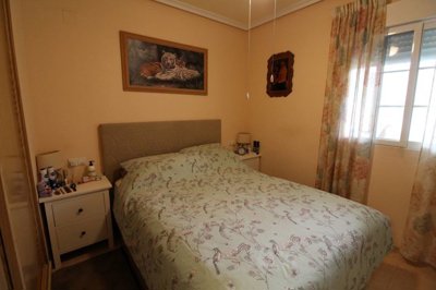 13649southeastfacinggroundfloorflat0805261119