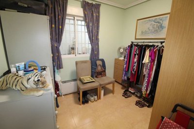 13649southeastfacinggroundfloorflat0805261119