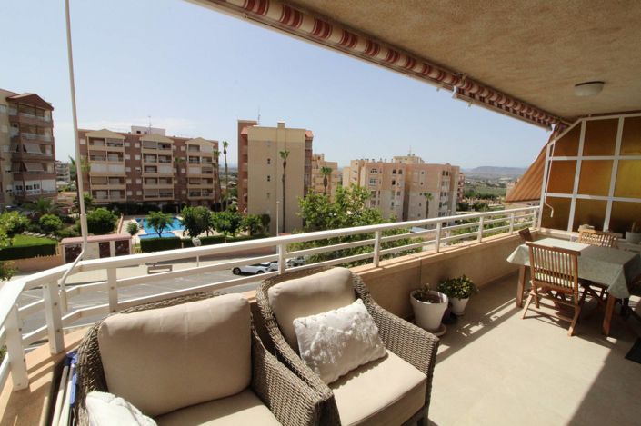 Image No.8-Appartement de 4 chambres à vendre à Los Arenales del Sol