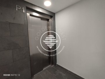 3984329-cebcd8d4