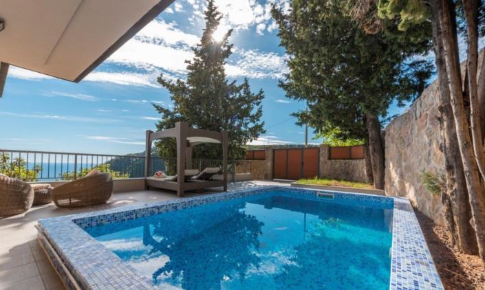 Image No.5-Villa / Détaché de 7 chambres à vendre à Budva