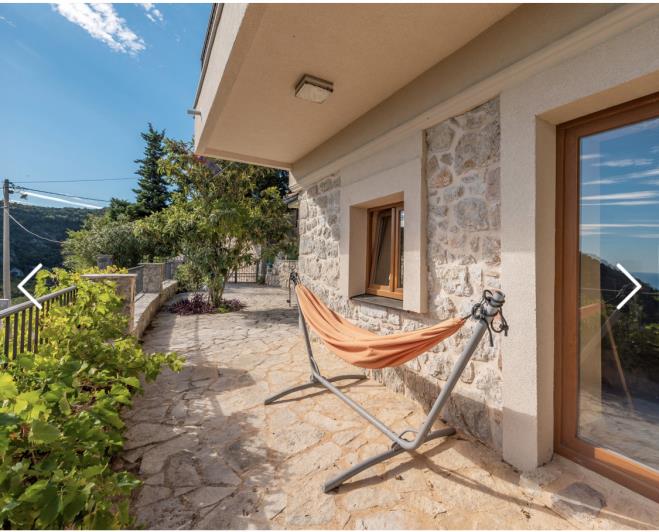 Image No.10-Villa / Détaché de 7 chambres à vendre à Budva