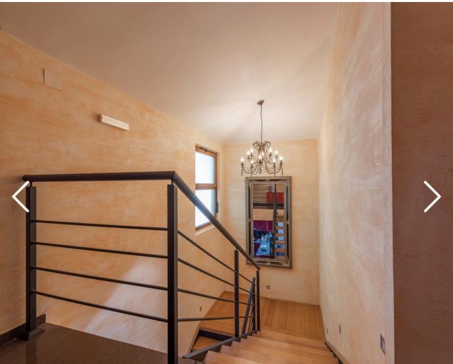 Image No.15-Villa / Détaché de 7 chambres à vendre à Budva