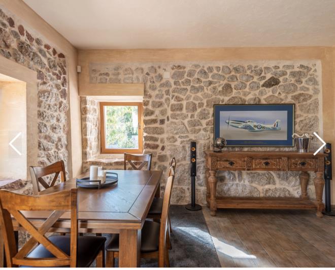 Image No.22-Villa / Détaché de 7 chambres à vendre à Budva