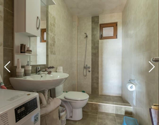 Image No.36-Villa / Détaché de 7 chambres à vendre à Budva