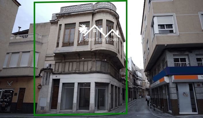 Image No.1-3 Bed Townhouse for sale