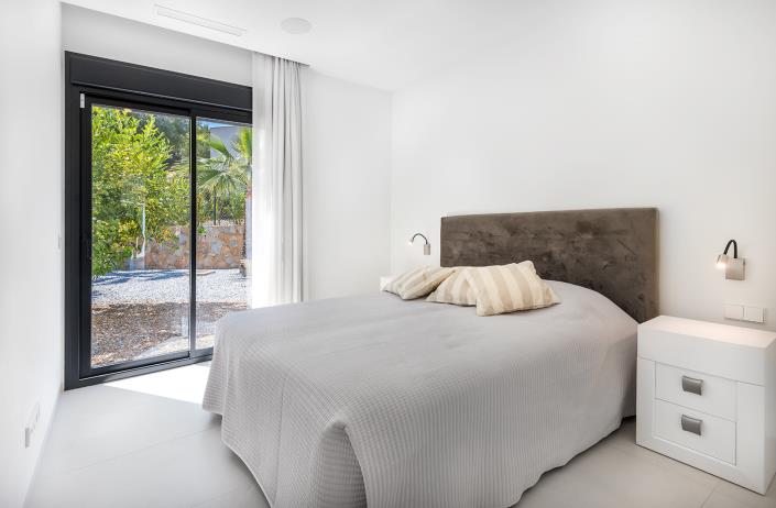 Image No.17-4 Bed Villa for sale