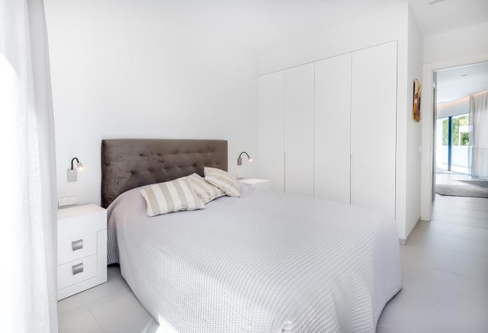 Image No.18-4 Bed Villa for sale