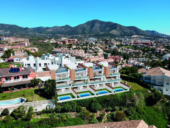 Image No.10-3 Bed Townhouse for sale