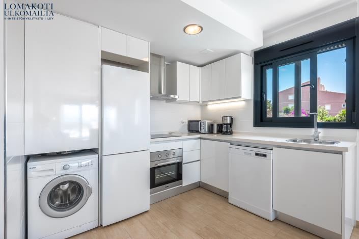 Image No.18-2 Bed Apartment for sale