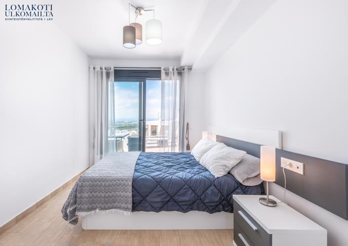 Image No.25-2 Bed Apartment for sale