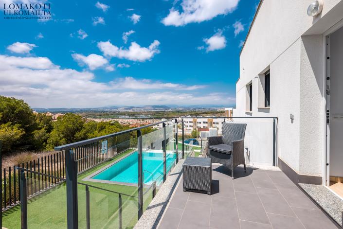 Image No.40-2 Bed Apartment for sale