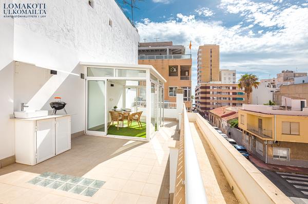 Image No.1-Maison de ville de 2 chambres à vendre à Torrevieja