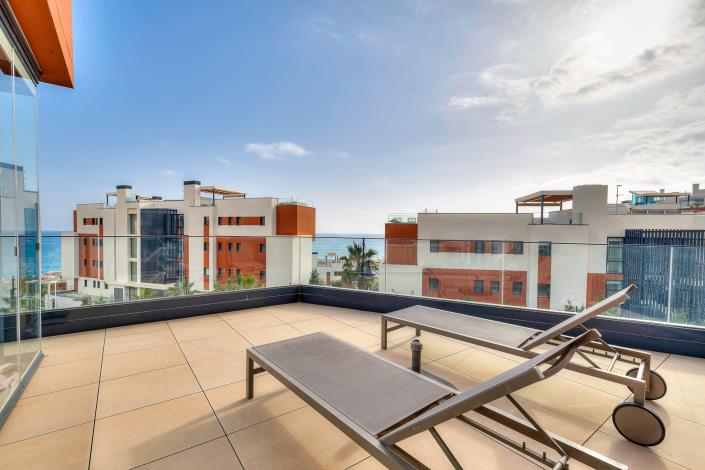 Image No.19-4 Bed Apartment for sale