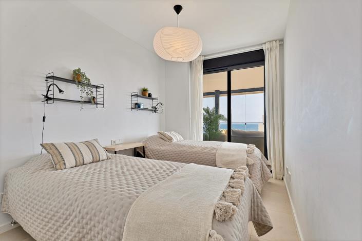 Image No.28-4 Bed Apartment for sale