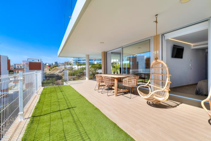 Image No.10-3 Bed Apartment for sale