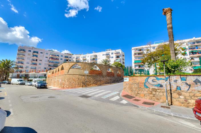 Image No.21-2 Bed Apartment for sale