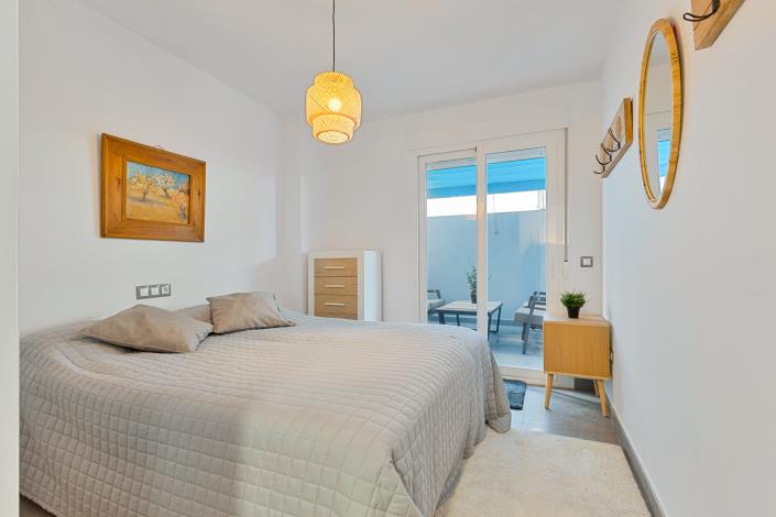 Image No.9-2 Bed Apartment for sale