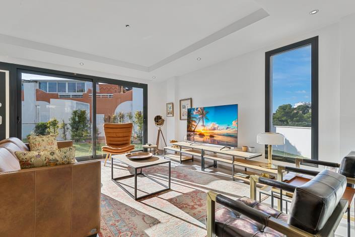 Image No.5-3 Bed Townhouse for sale