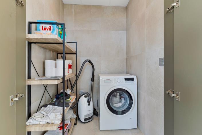 Image No.10-3 Bed Townhouse for sale