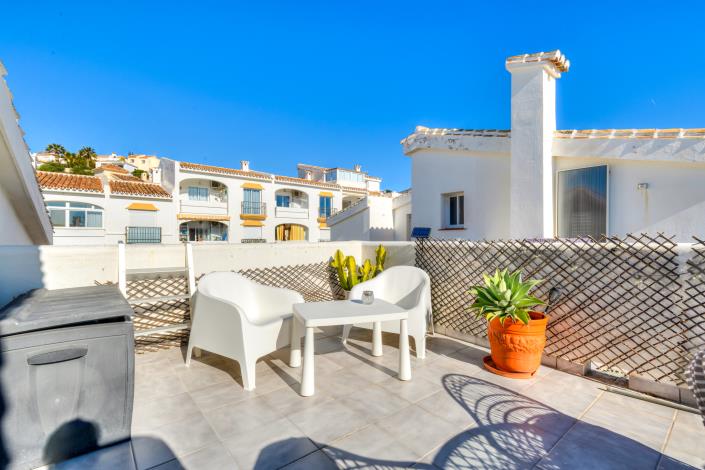 Image No.17-2 Bed Apartment for sale