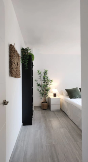 Image No.8-3 Bed Apartment for sale