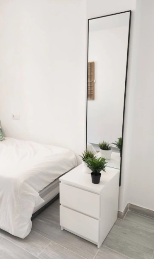 Image No.17-3 Bed Apartment for sale