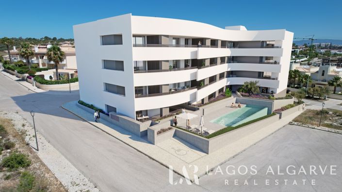 Image No.17-2 Bed Apartment for sale