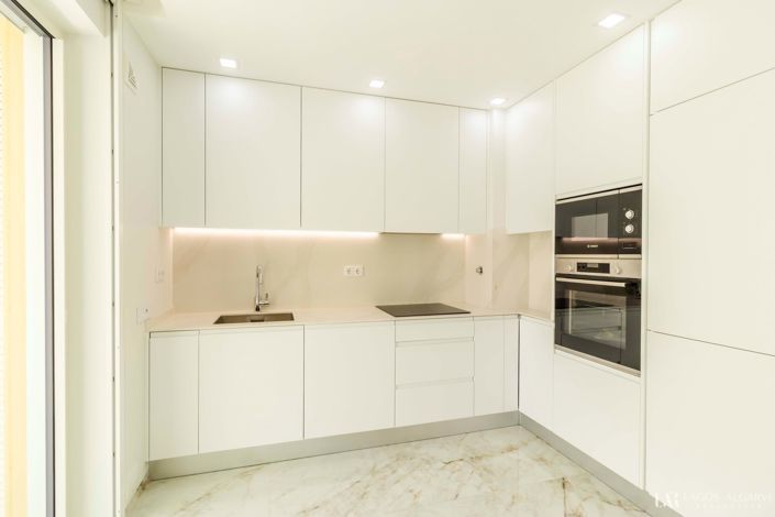 Image No.12-2 Bed Apartment for sale