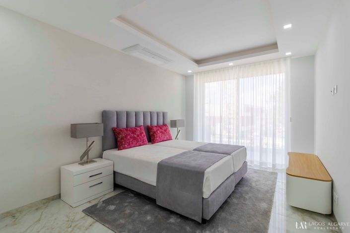 Image No.13-3 Bed Apartment for sale