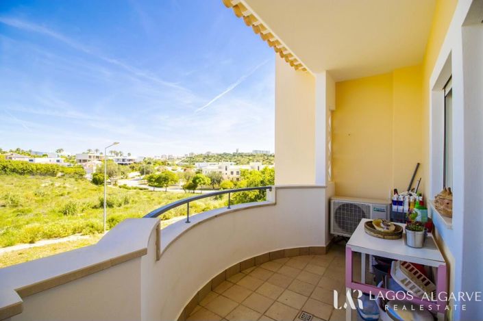 Image No.25-3 Bed Townhouse for sale