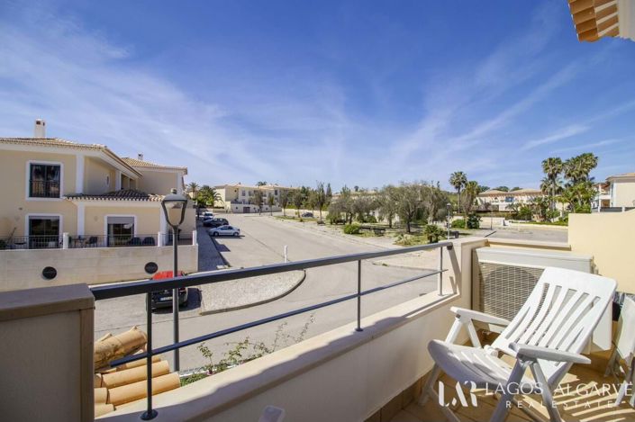 Image No.29-3 Bed Townhouse for sale