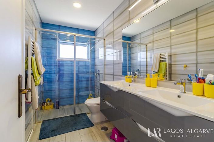 Image No.31-3 Bed Villa for sale