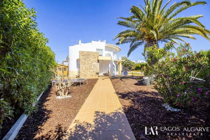 Image No.38-3 Bed Villa for sale