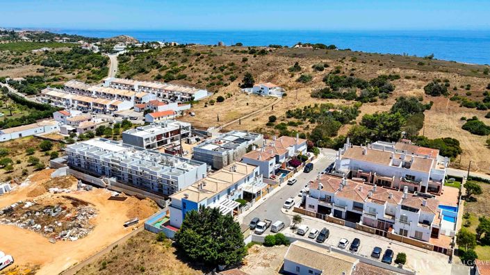 Image No.20-Villa de 4 chambres à vendre à Vila do Bispo