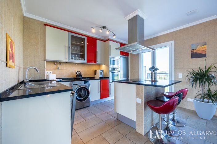 Image No.3-Villa de 4 chambres à vendre à Vila do Bispo