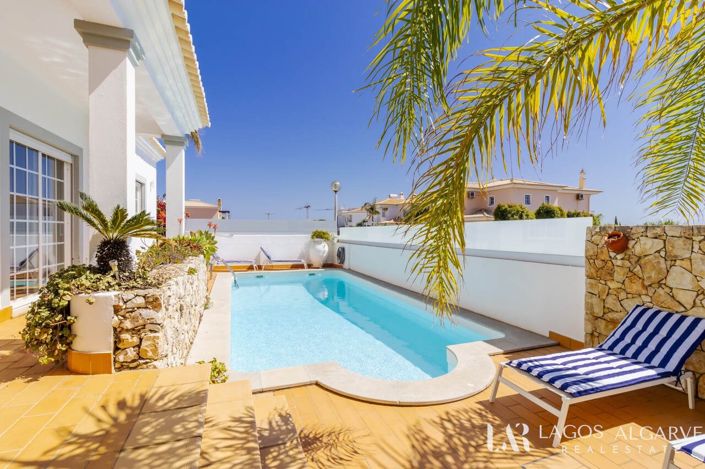 Image No.67-6 Bed Villa for sale